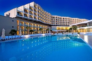 Hotel Laguna Materada